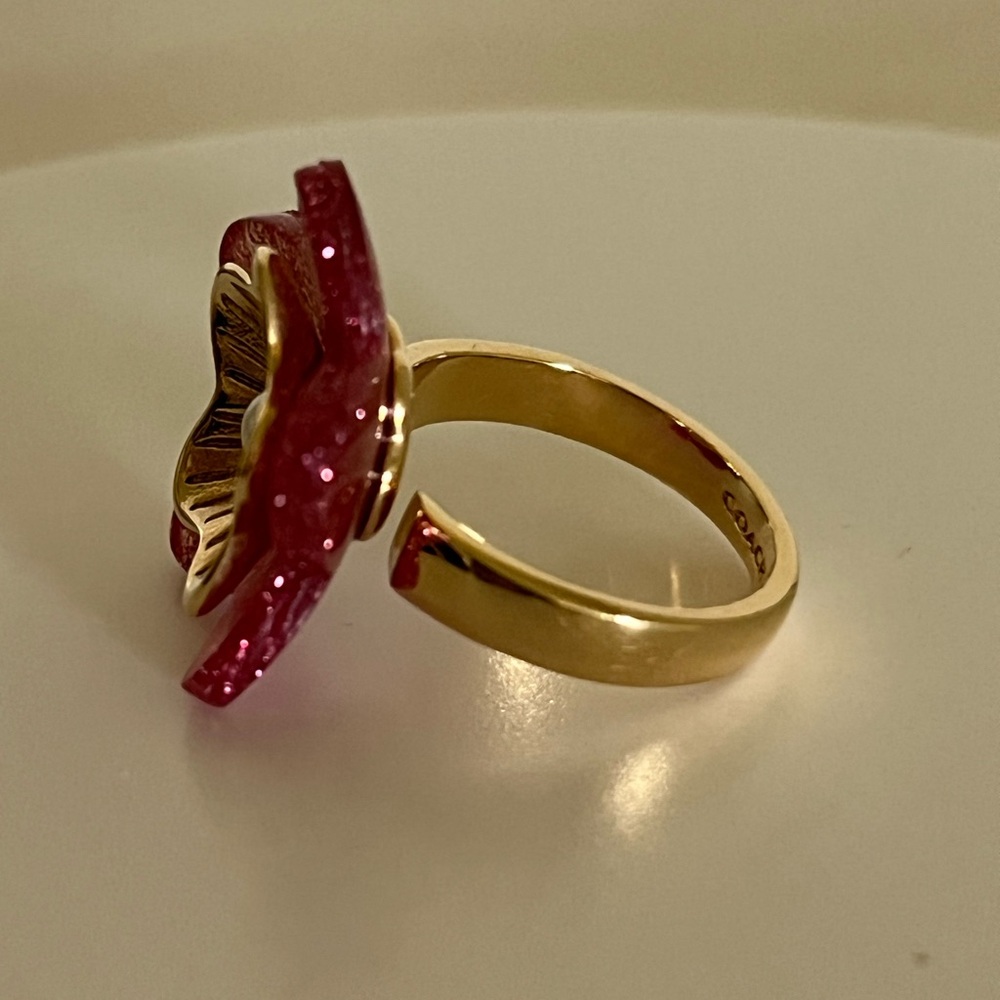 Coach Flower Ring - Picture 4 of 9